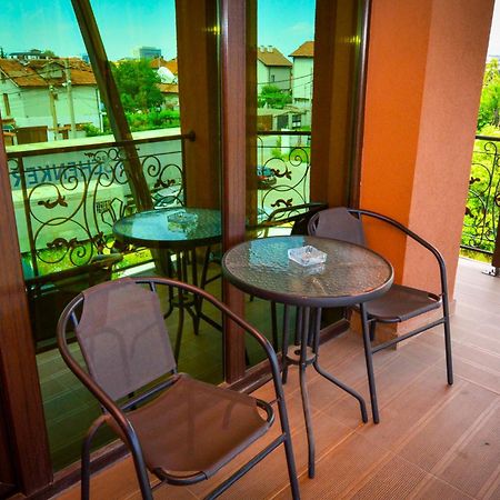 Guest House Vrazhdebna Sofia Exterior photo