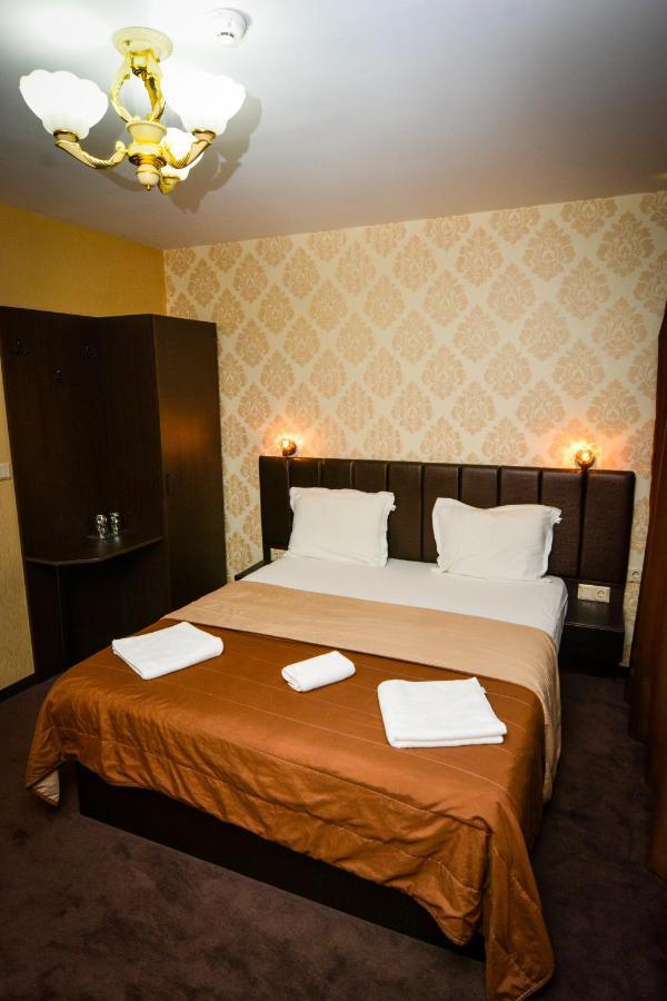 Guest House Vrazhdebna Sofia Exterior photo