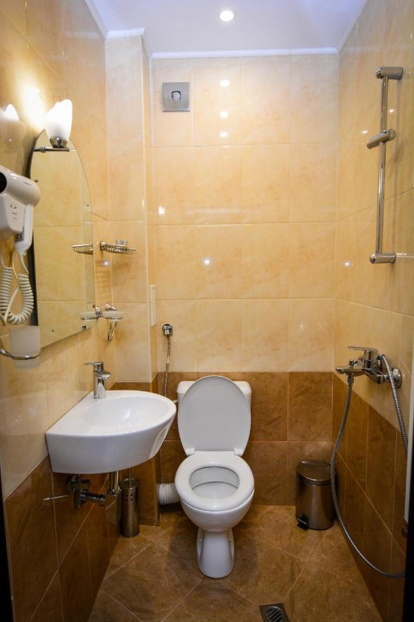 Guest House Vrazhdebna Sofia Exterior photo